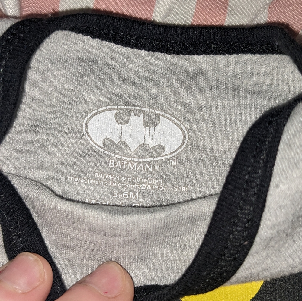 Batman - Picture 2 of 2